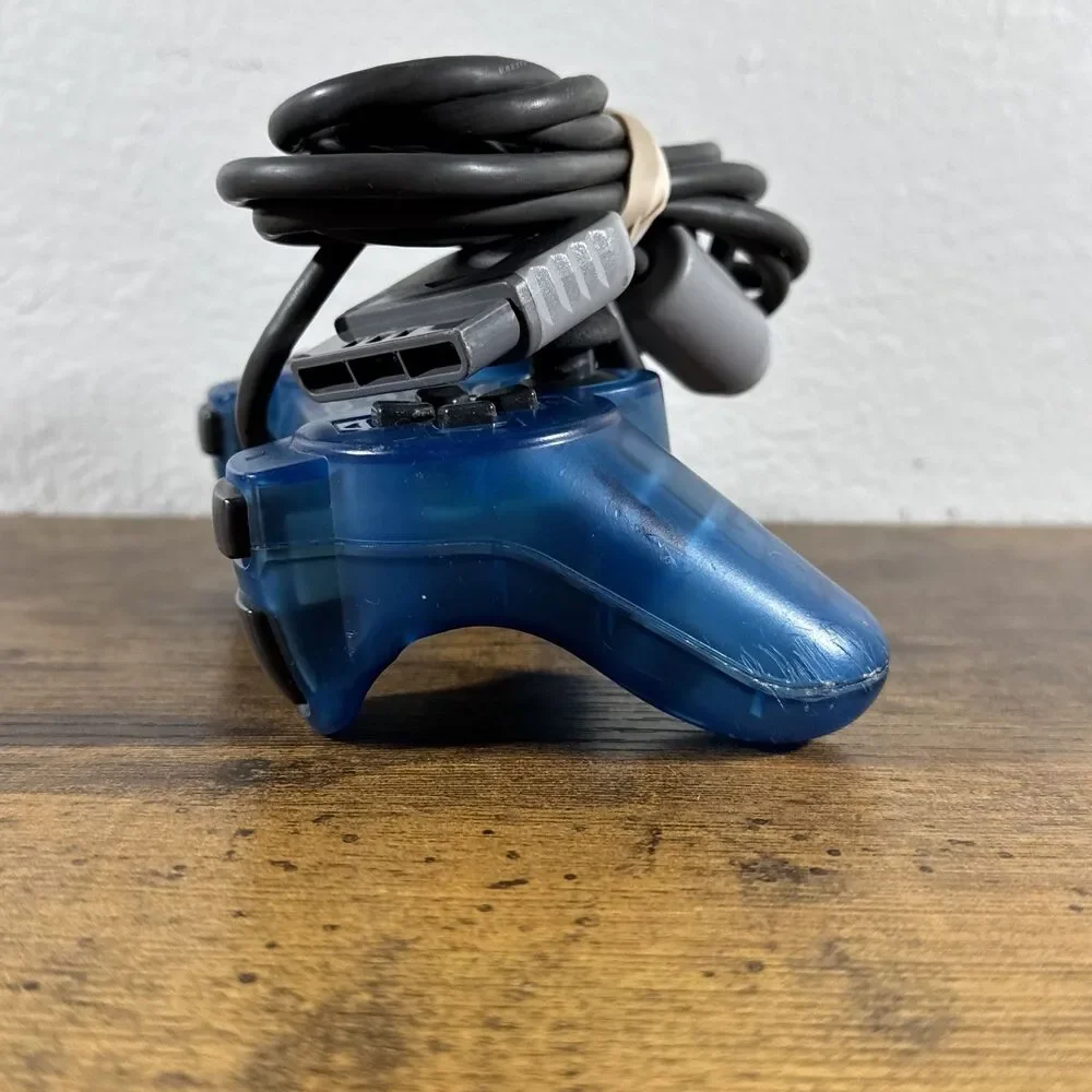 1999 Sony PlayStation 1 PS1 Island Blue Video Game Controller SCPH-1200 PS One